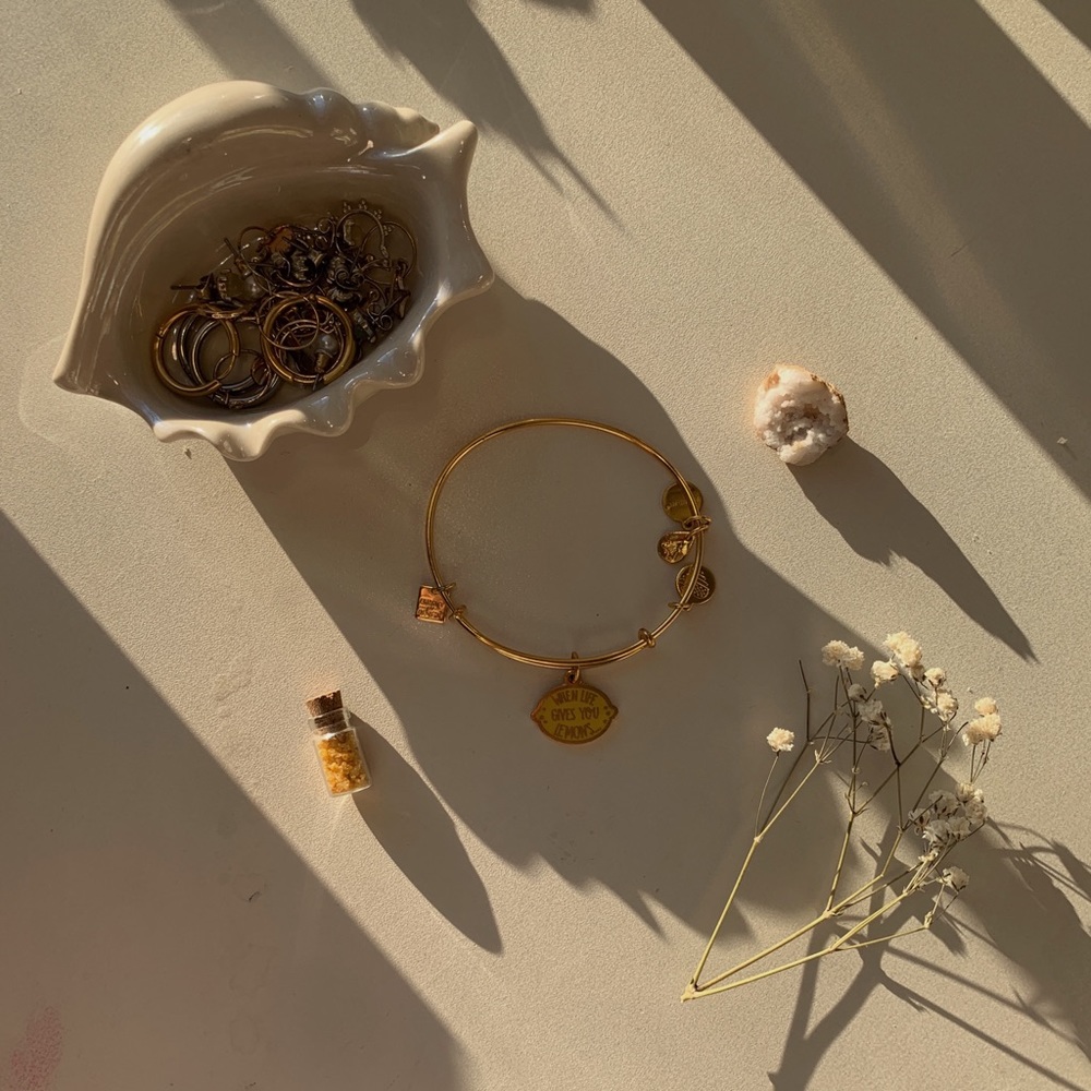 Alex and Ani When Life Gives You Lemons Bangle